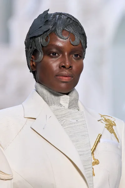 Look 62